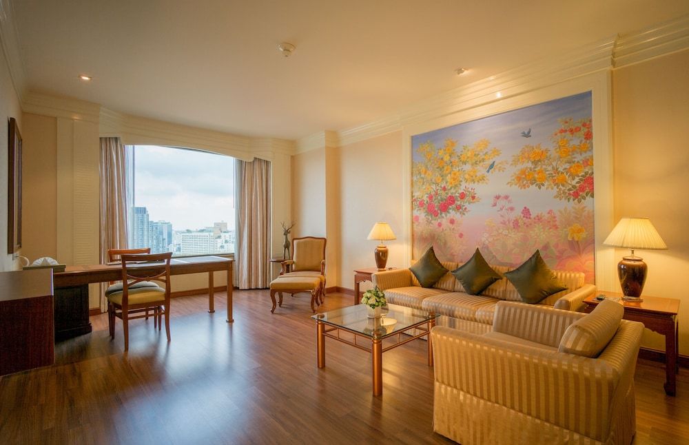 undefined Emerald Hotel Bangkok 6