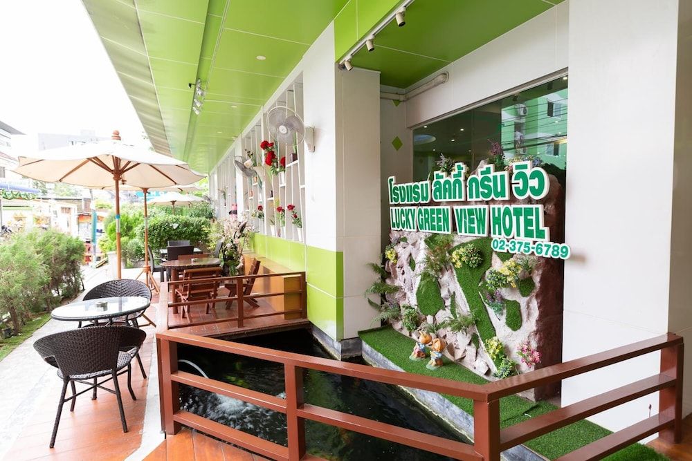 undefined Lucky Green View 6