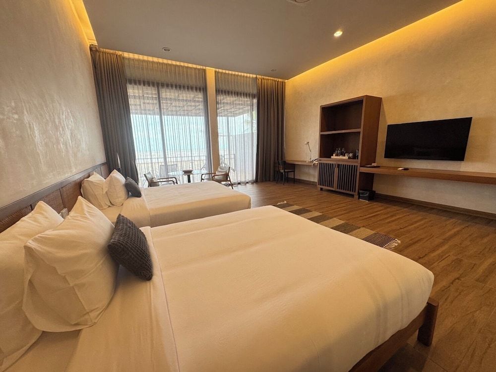 Tusita Wellness Resort 101 The Prime Seaview: Beach Zone