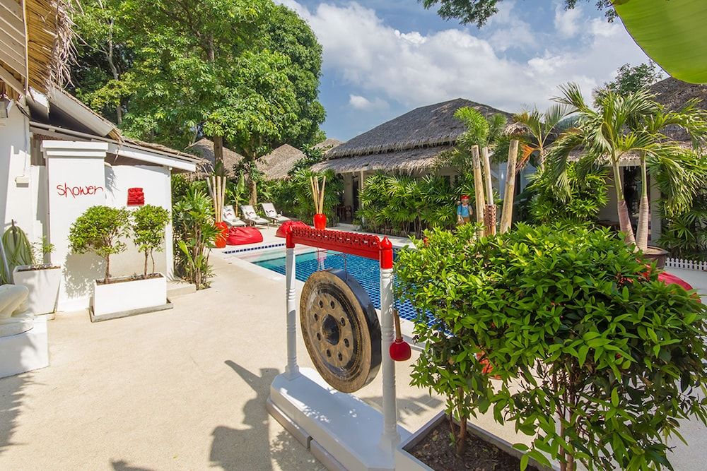 undefined The White Cottage 4