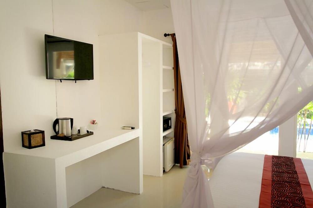 The White Cottage Standard Room 9