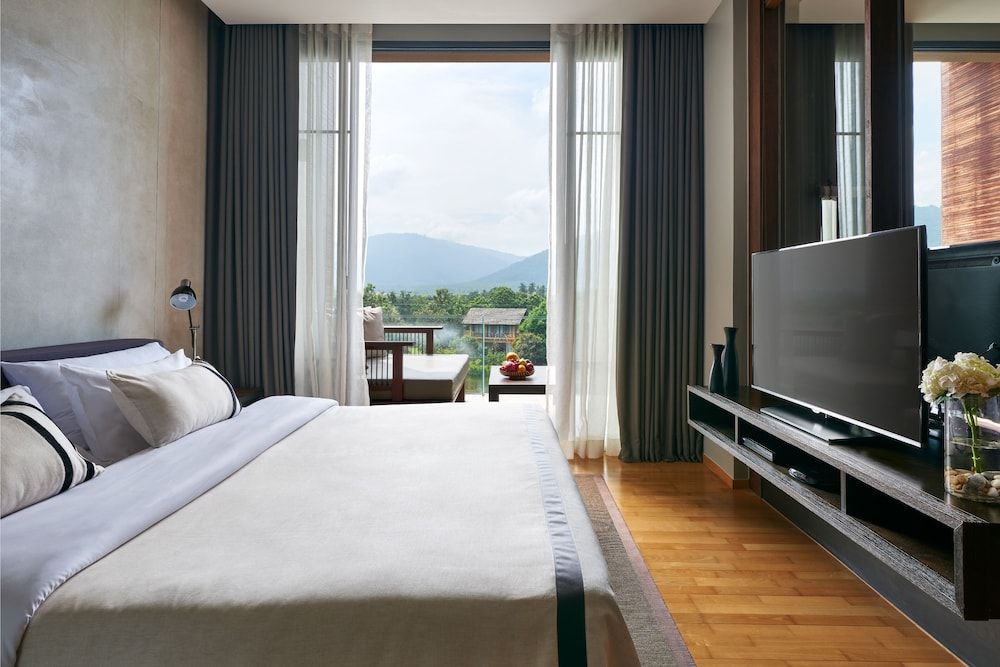 2 Bedroom Suite