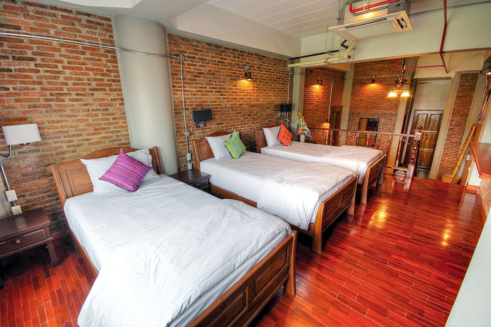 undefined Saengpanya Home Boutique Hotel - SHA Plus