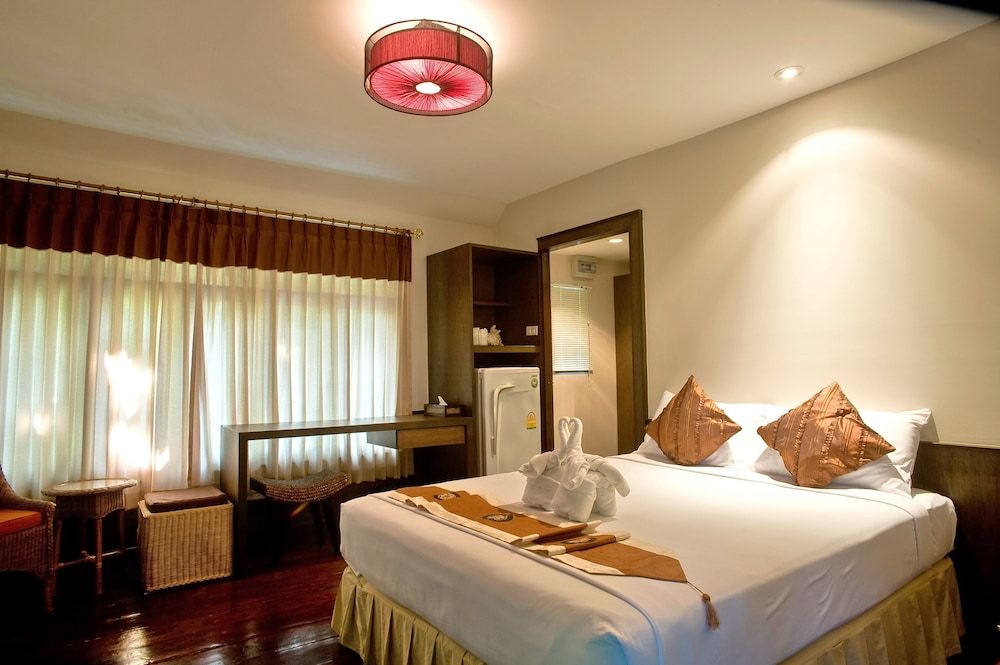 Inrawadee Resort Cottage Double Bed 8