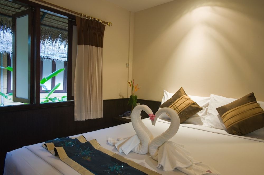 Inrawadee Resort Cottage Double Bed 3