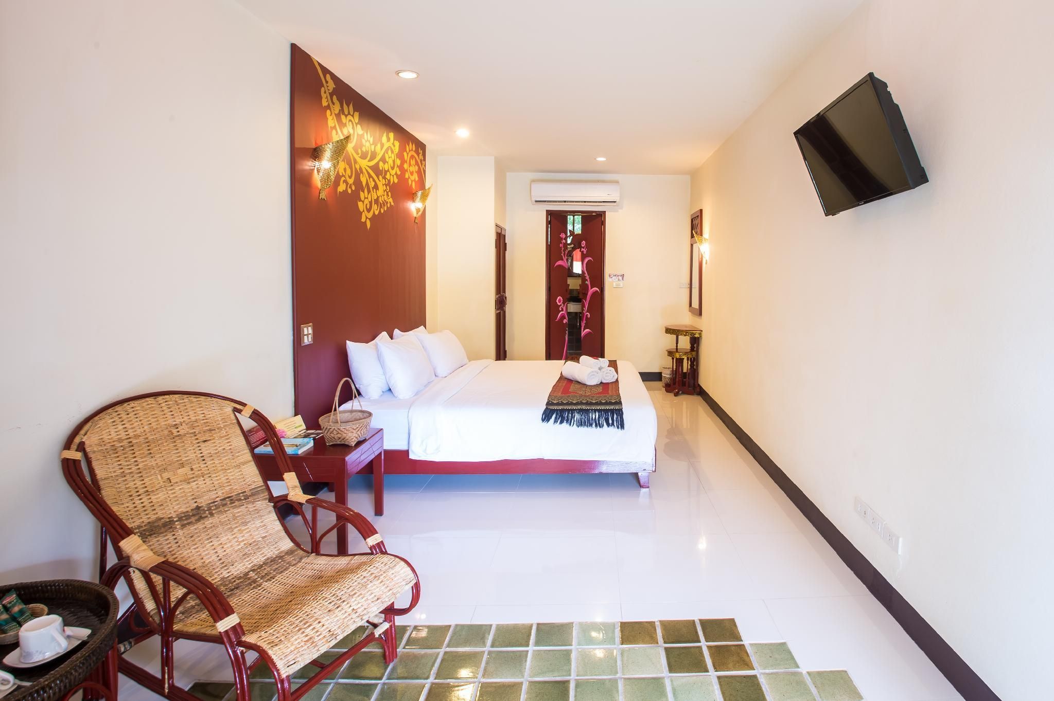 Standard King Room