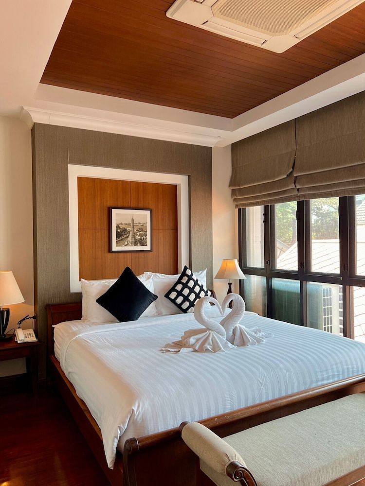 undefined Yotaka Bangkok Hotel 5