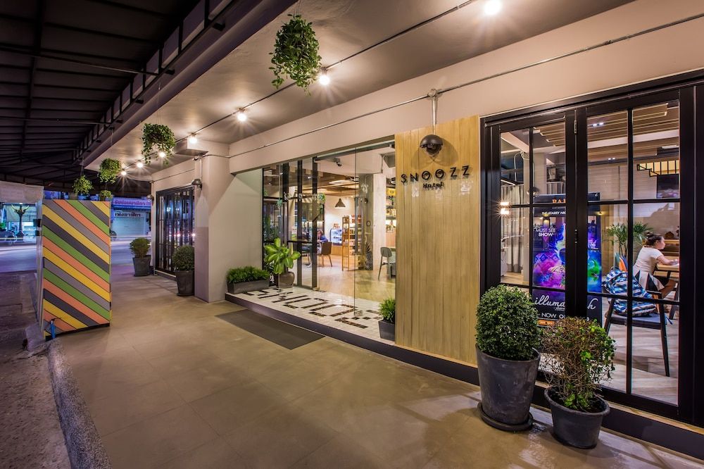 undefined Snoozz Hotel - Hostel 3