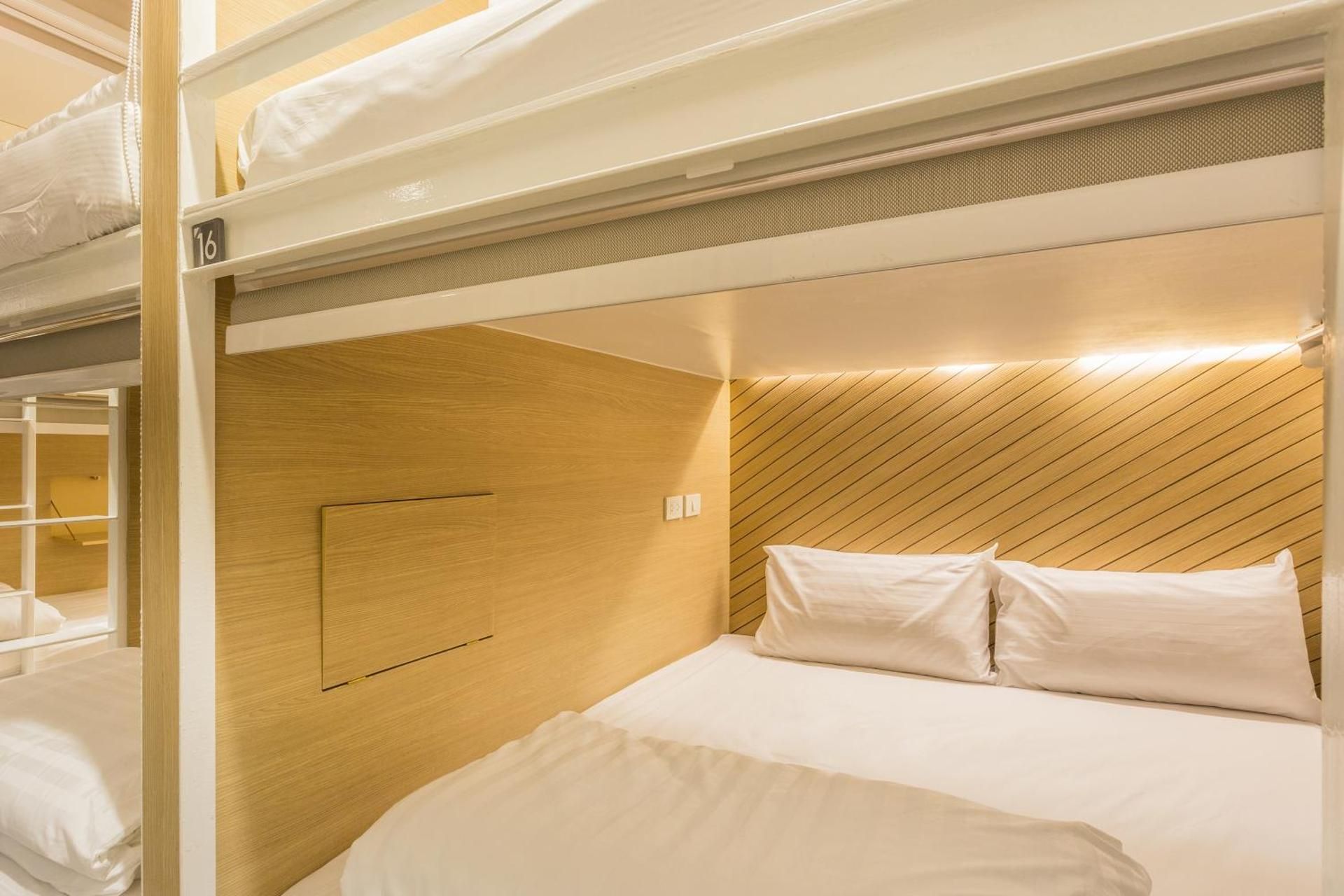 undefined Snoozz Hotel - Hostel 6