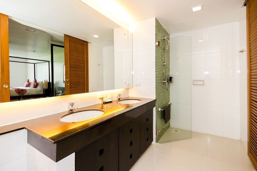 Jirana Patong Villa, 3 Bedrooms, Private Pool (Jane Style) 8