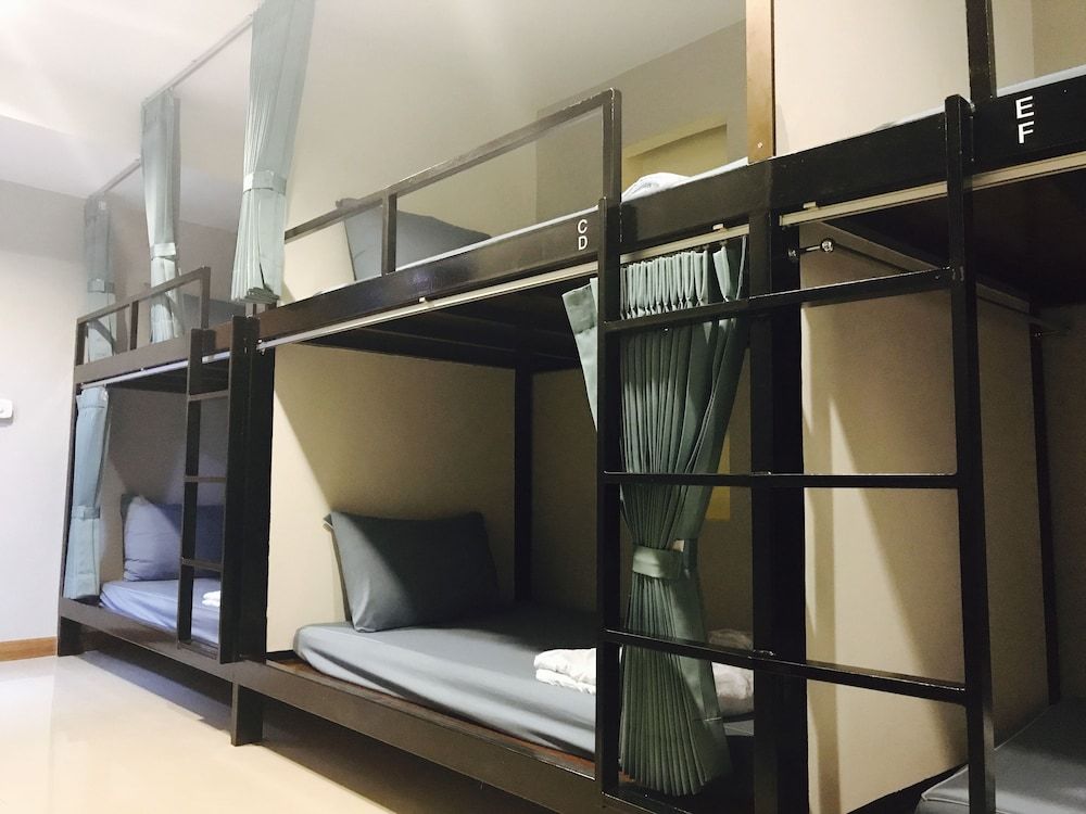 Restiny Hostel Family Room 6 Beds 7