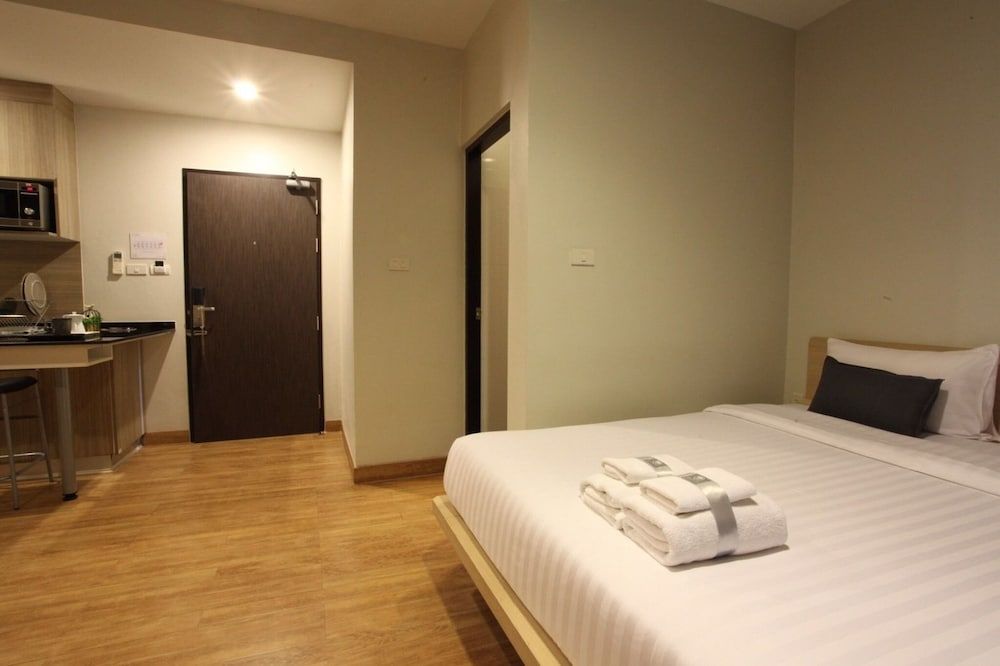 NARITA@amata Deluxe Studio, 1 King Bed 2