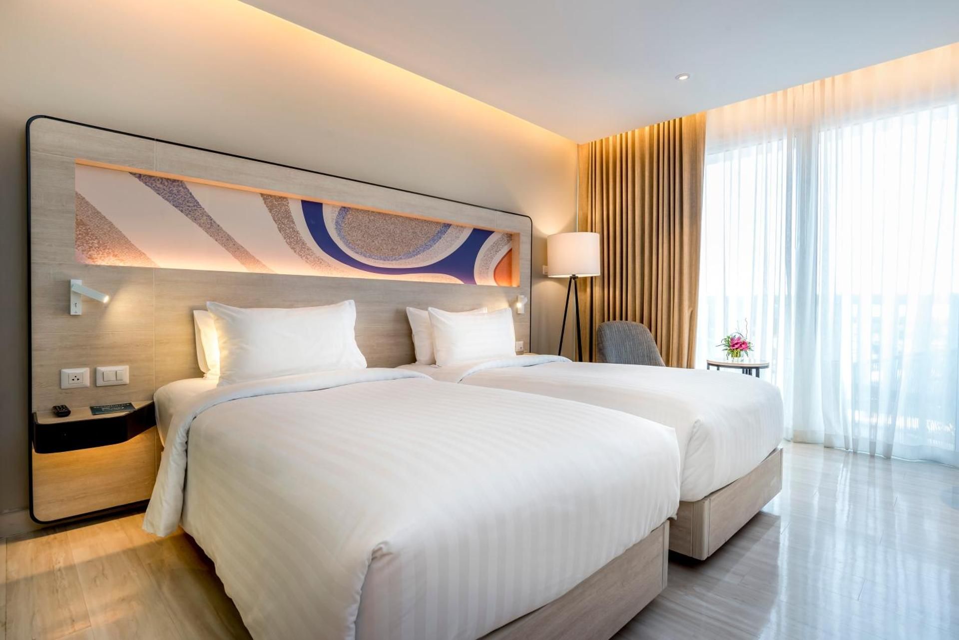 Deluxe Twin Bed room with balcony