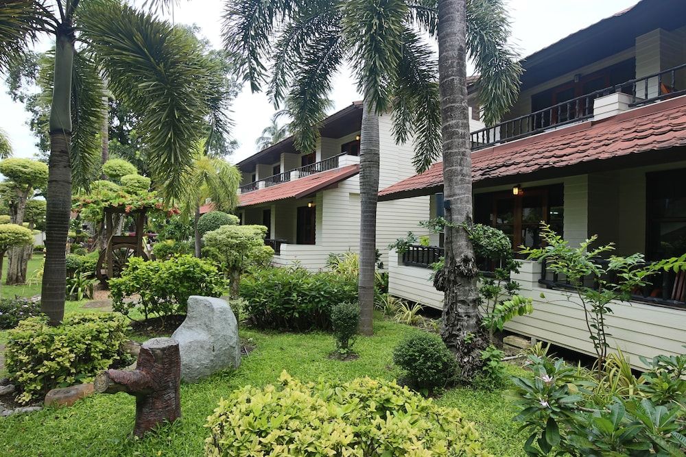 undefined Phi Phi Banyan Villa 8