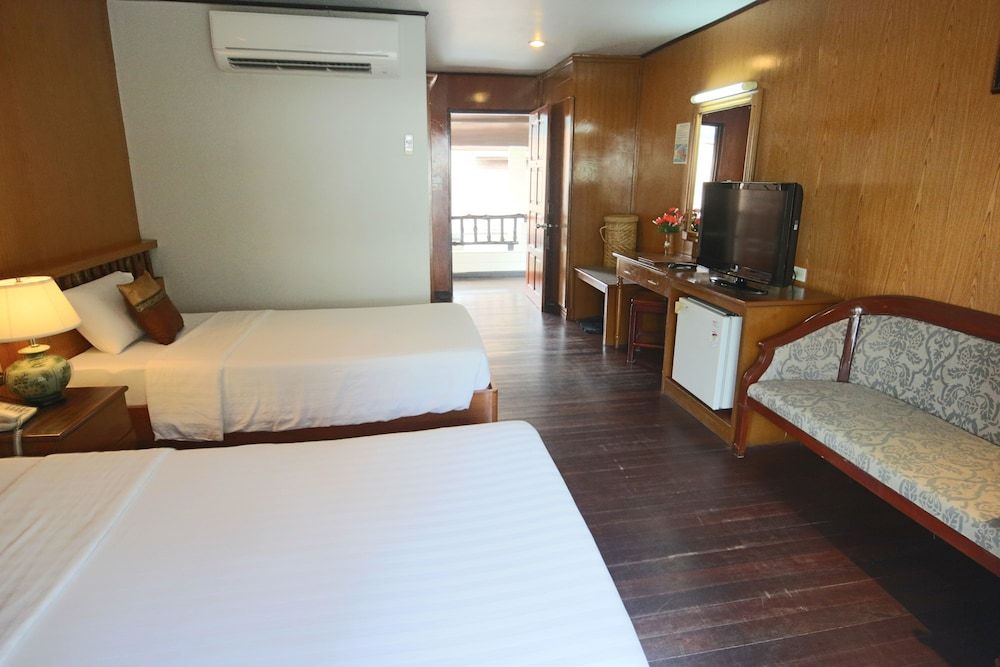 undefined Phi Phi Banyan Villa