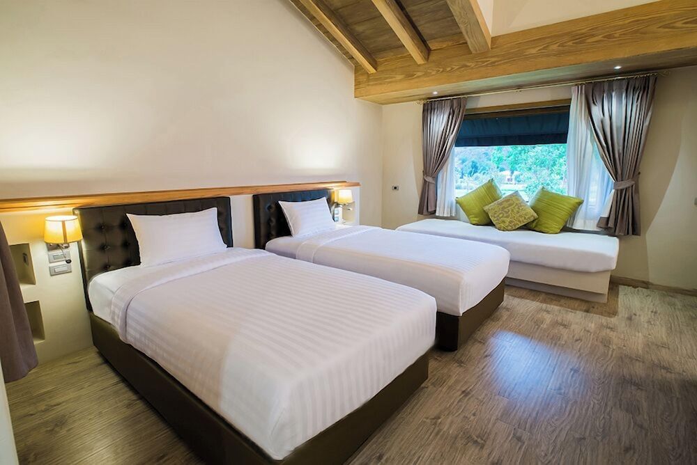 Mela Garden Retreat Cottage Deluxe Twin Room 2