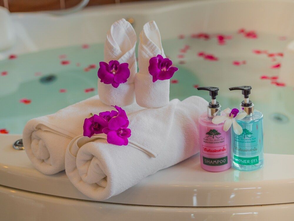 Chiangkhan River Mountain Resort Deluxe Suite, River View 2