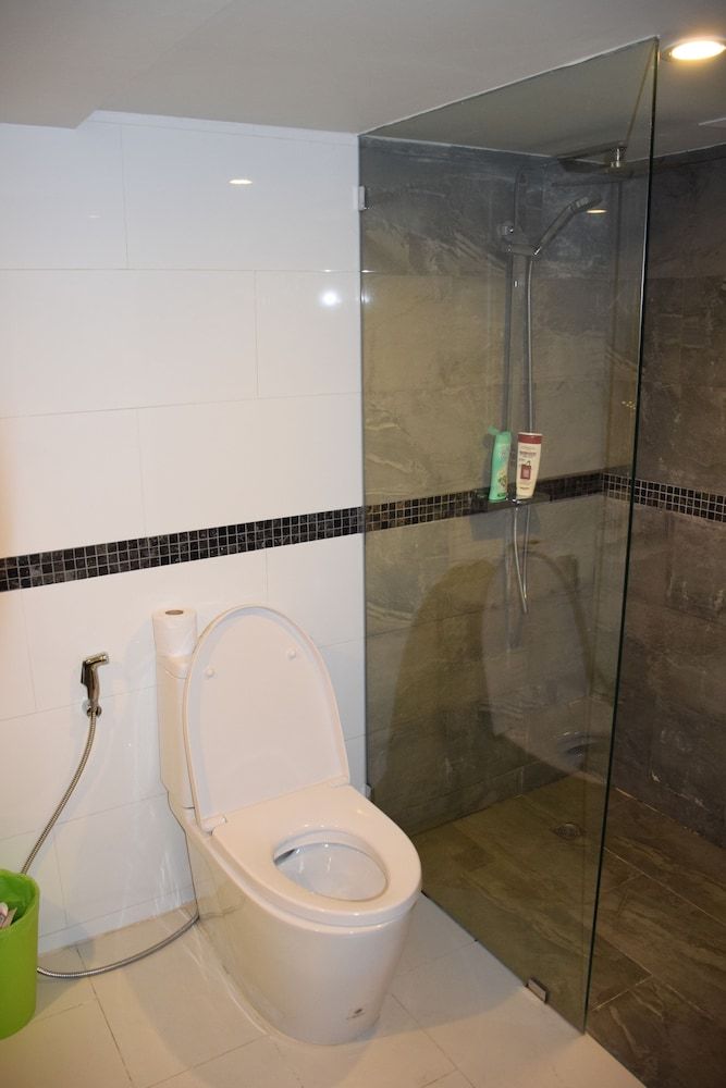 Kalim Residence Unit - 215 2 Bedrooms Apartment 21