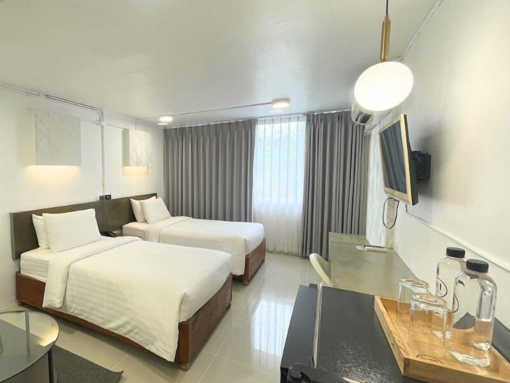 R1 Nimman Hotel Chiangmai Standard Twin Room 2