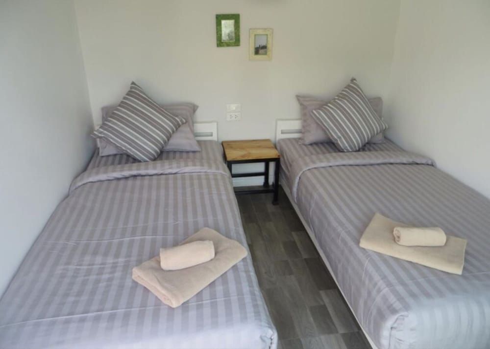 Standard Twin Room, Shared Bathroom
