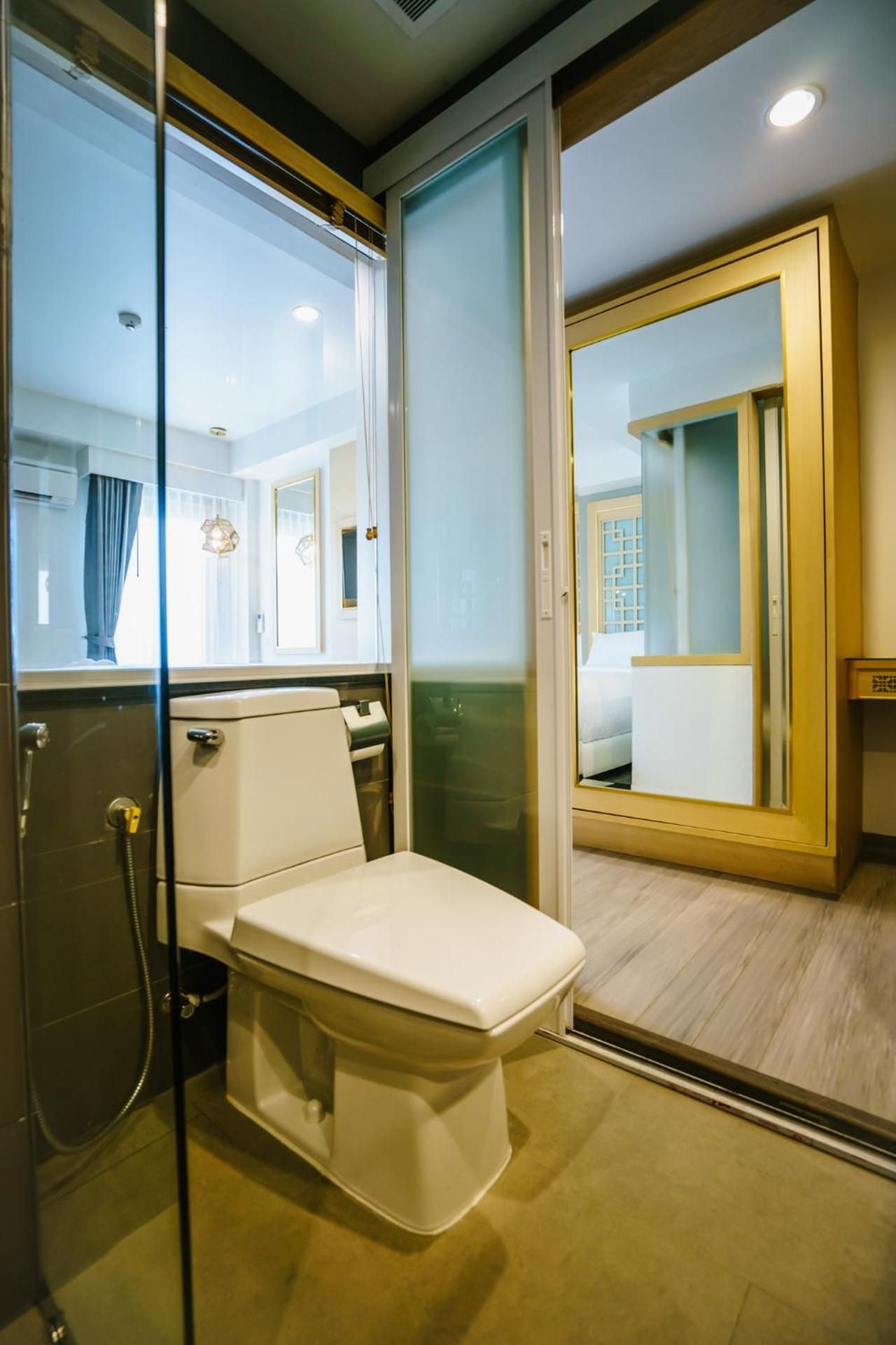 Superior (Double Bed)