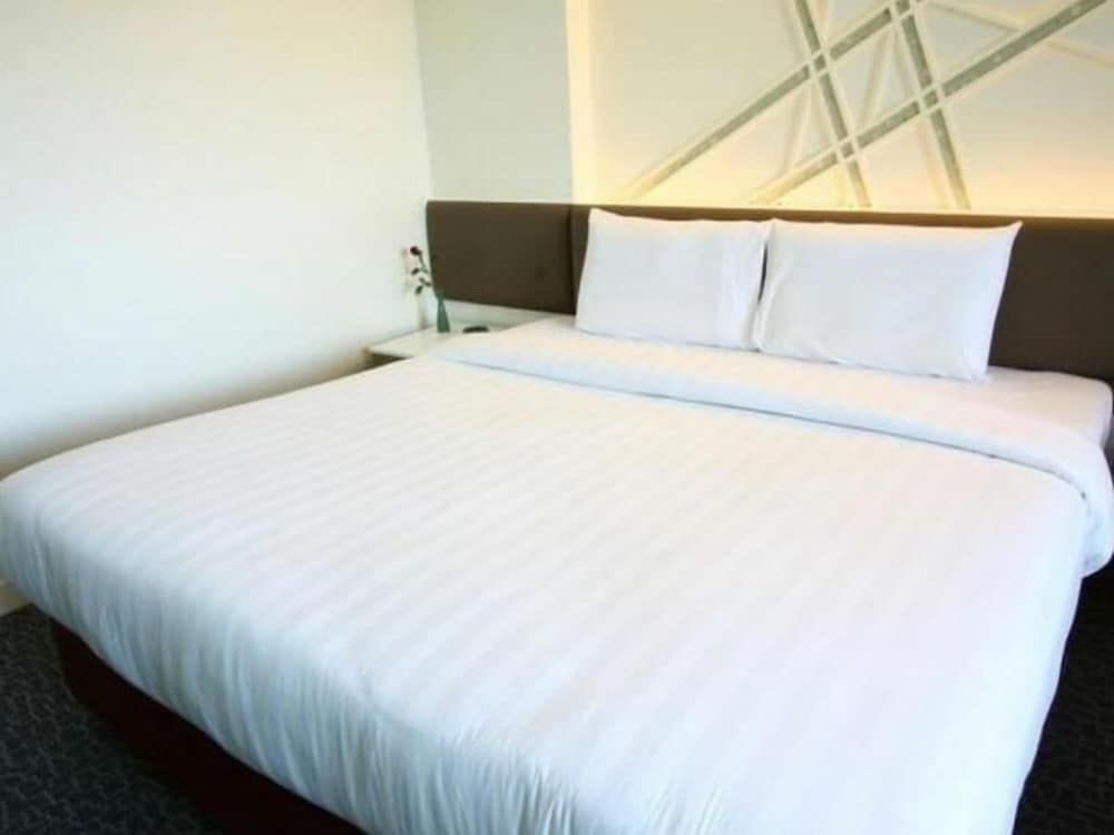 undefined RD Hotel 10