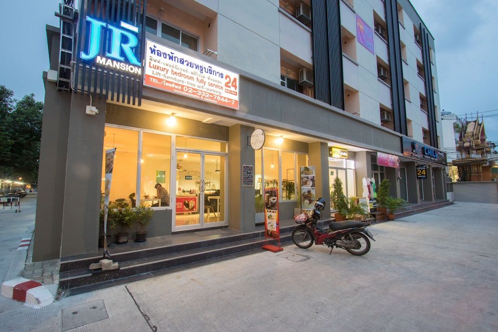 Facade