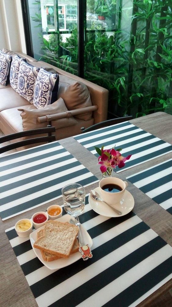 Coffee service