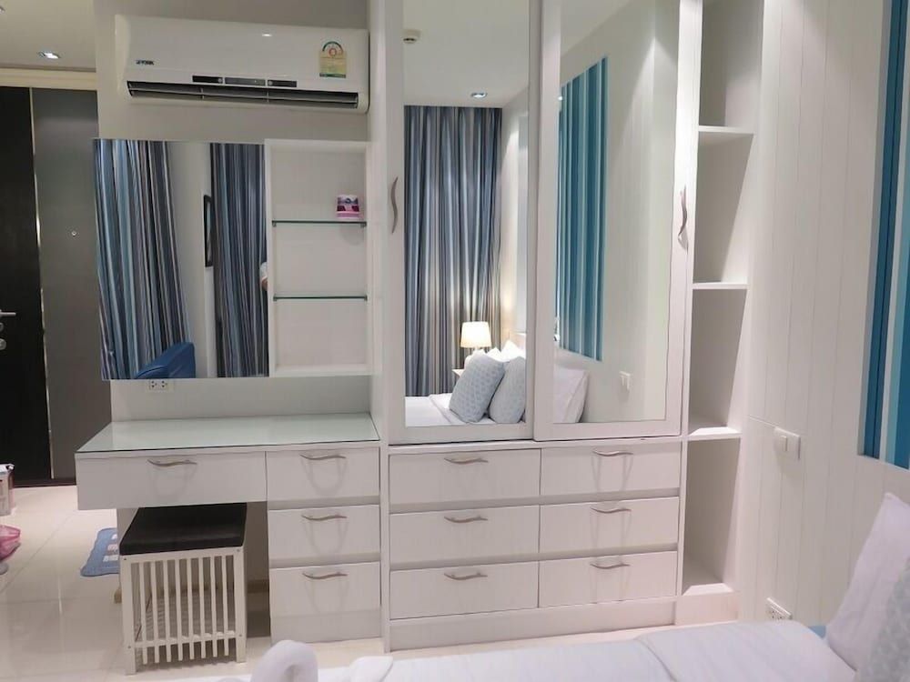 The Gallery Jomtien Beach Pattaya Condo By Dome Classic Room 8