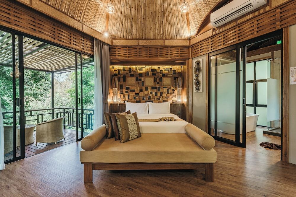 Aonang Fiore Resort Villa (Tree Top)