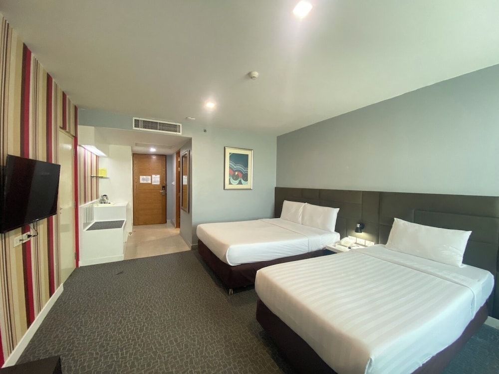 Thamrongin Hotel Standard Room 3