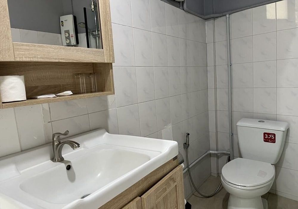 Srichada Hotel Khaolak Double room with balcony 16