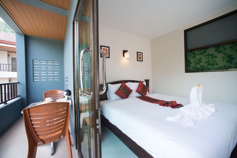 Srichada Hotel Khaolak Superior Double Room 2