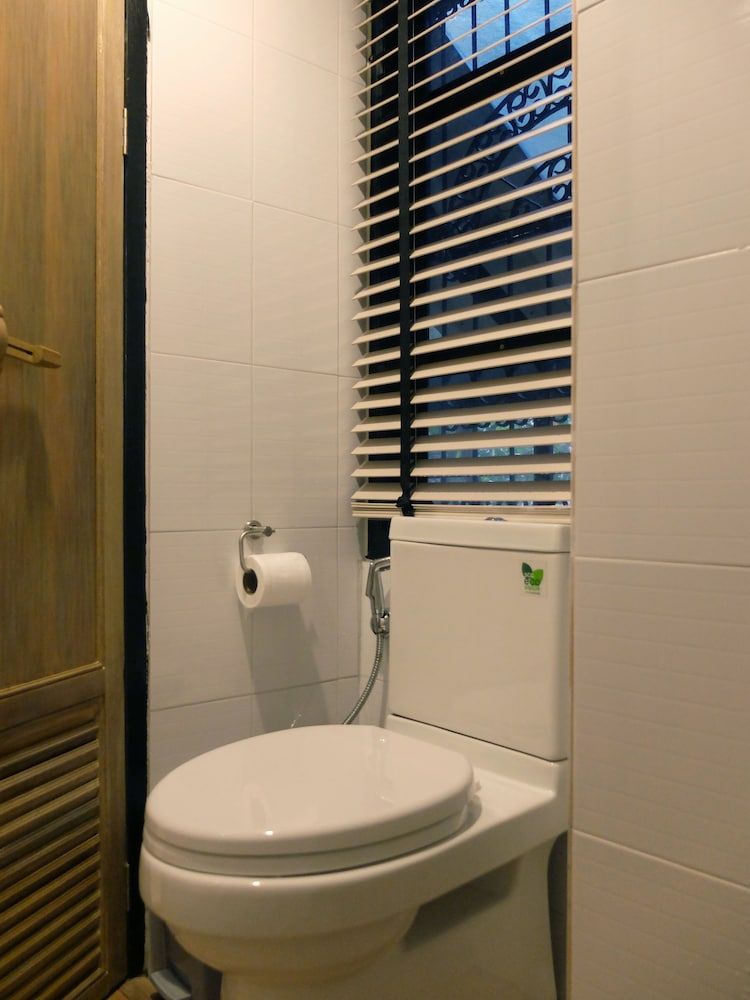 undefined Monomer Hostel Bangkok 6