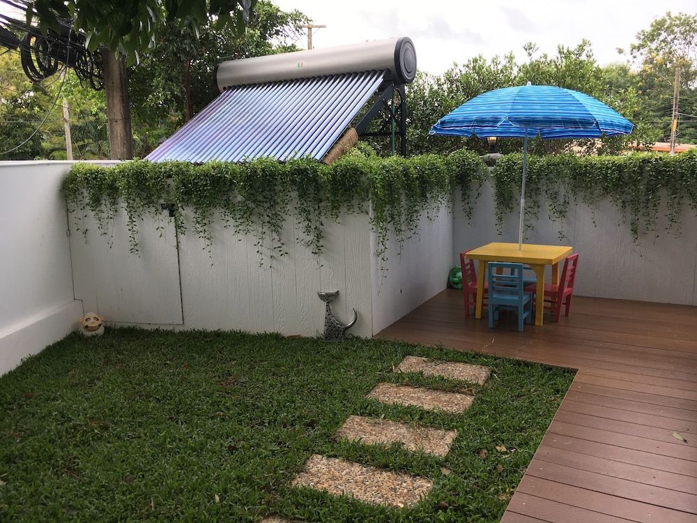 Children's Play Area