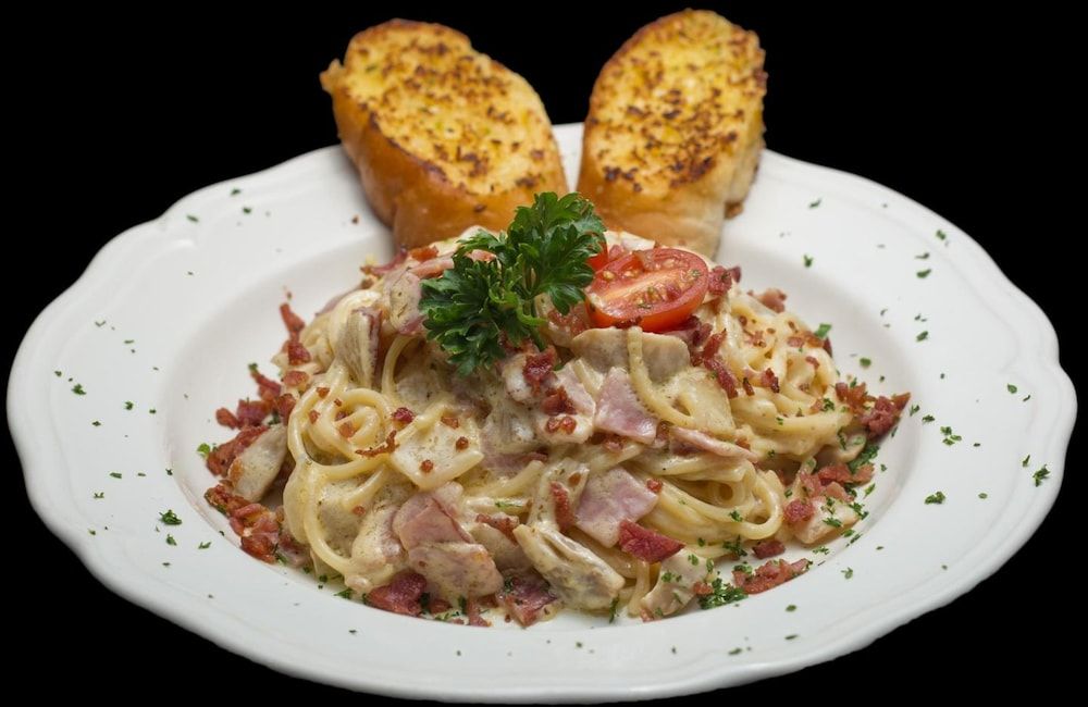 undefined I-Rovers Sports Bar & Guesthouse 4