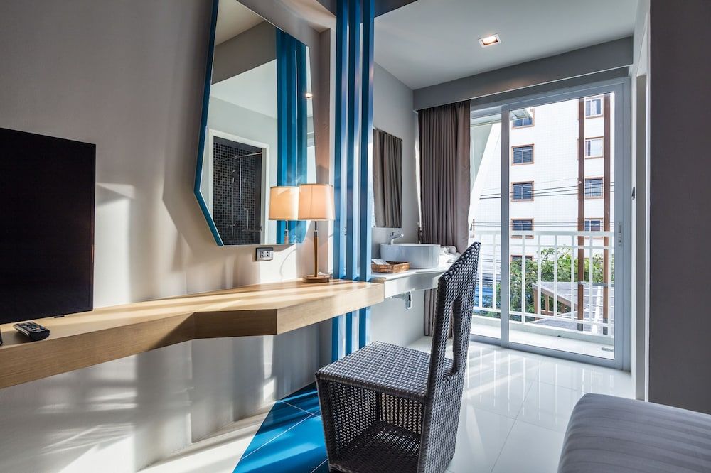 Atelier Suites Standard Double Room, 1 Double Bed 5