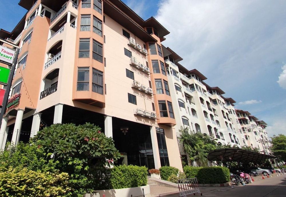 undefined Town In Town Garden Resort 5