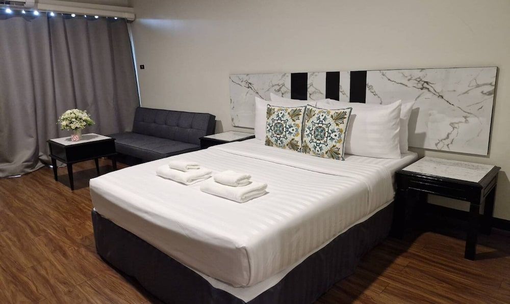 Town In Town Garden Resort Standard Double Room 10