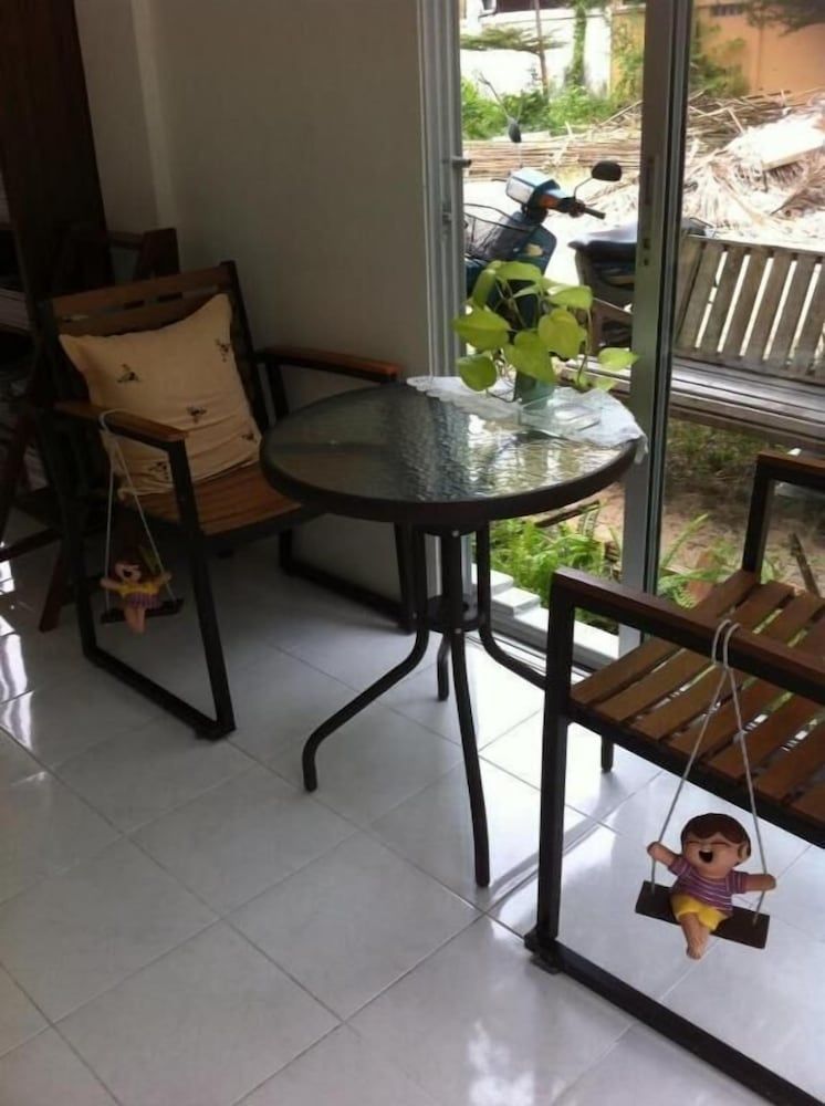 undefined Admire House 5