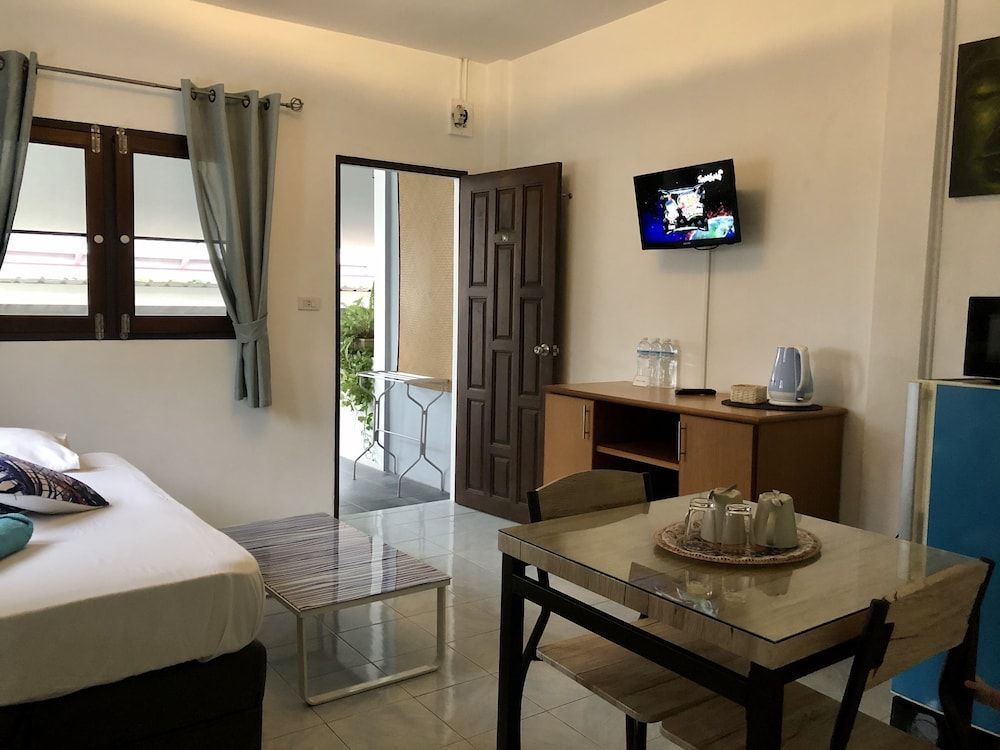 Samui Zenity Hotel Family Triple Room, Multiple Beds, Terrace 5