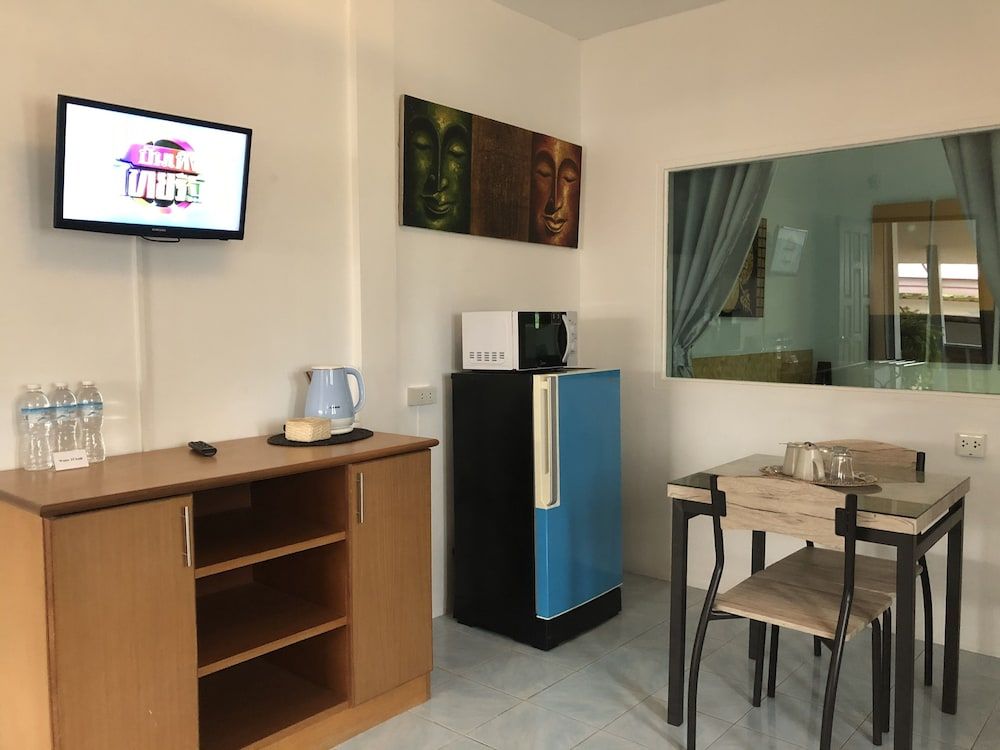 Samui Zenity Hotel Family Triple Room, Multiple Beds, Terrace 3