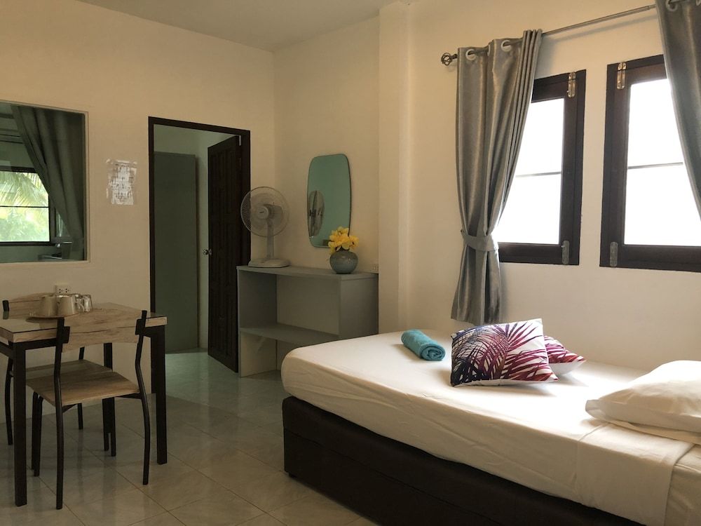 Samui Zenity Hotel Family Triple Room, Multiple Beds, Terrace 7