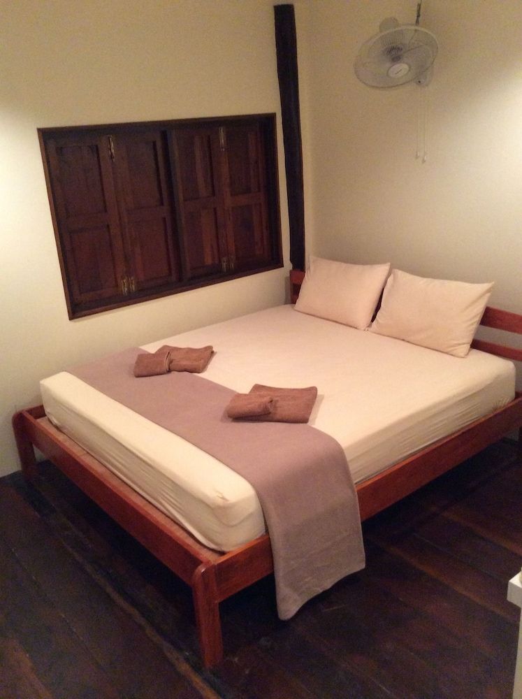 Standard Double Room (Fan)
