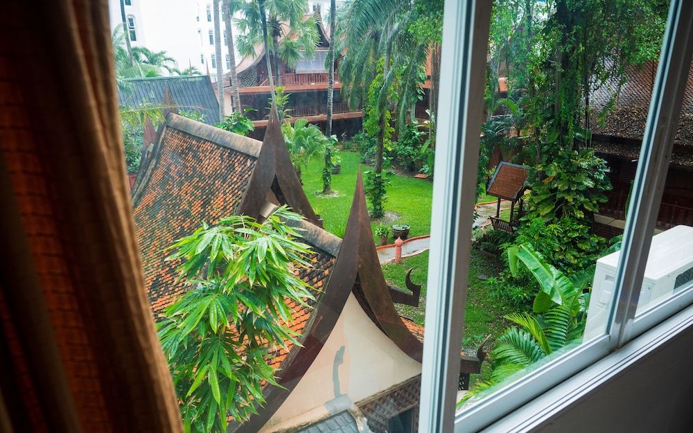 undefined The Nice Patong Hotel 5