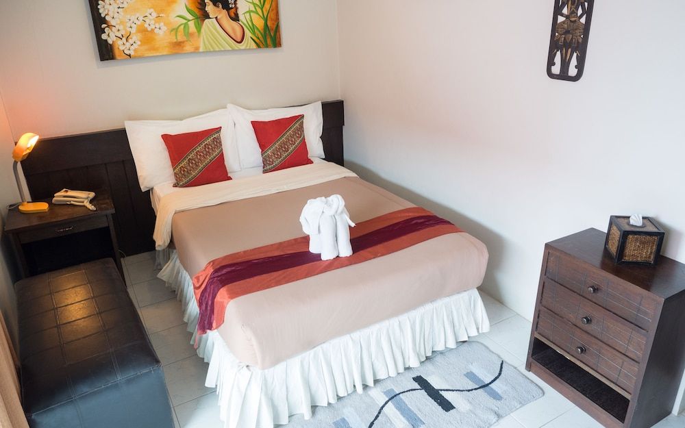 undefined The Nice Patong Hotel 7