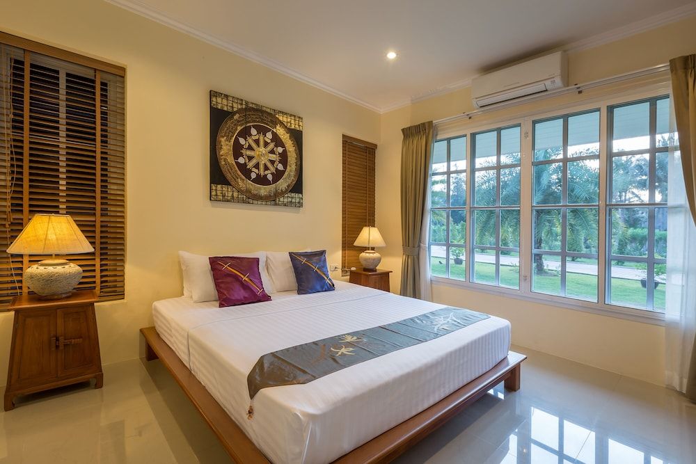 3-Bedroom Private Pool Villa by the Beach