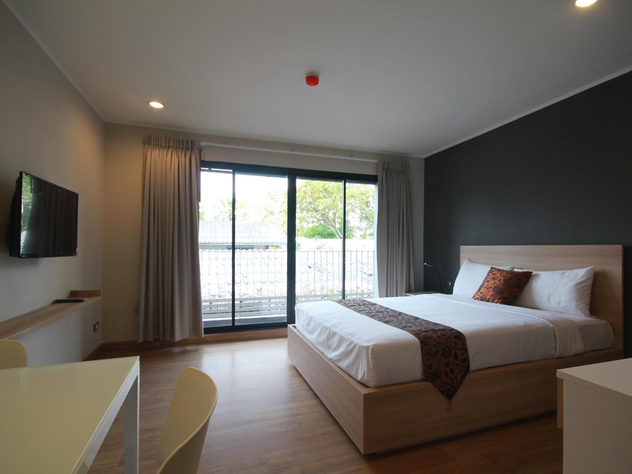 Sereine Sukhumvit 39 Studio Room