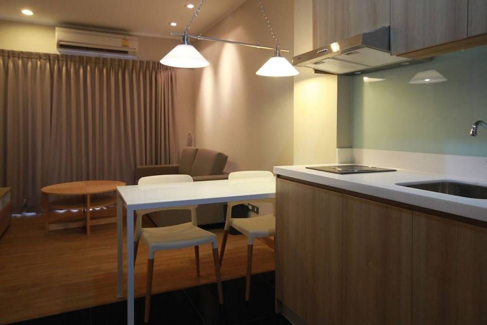 Sereine Sukhumvit 39 Suite, 1 Bedroom 5
