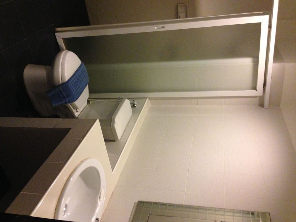 Be My Guest Boutique Hotel Deluxe Room 15